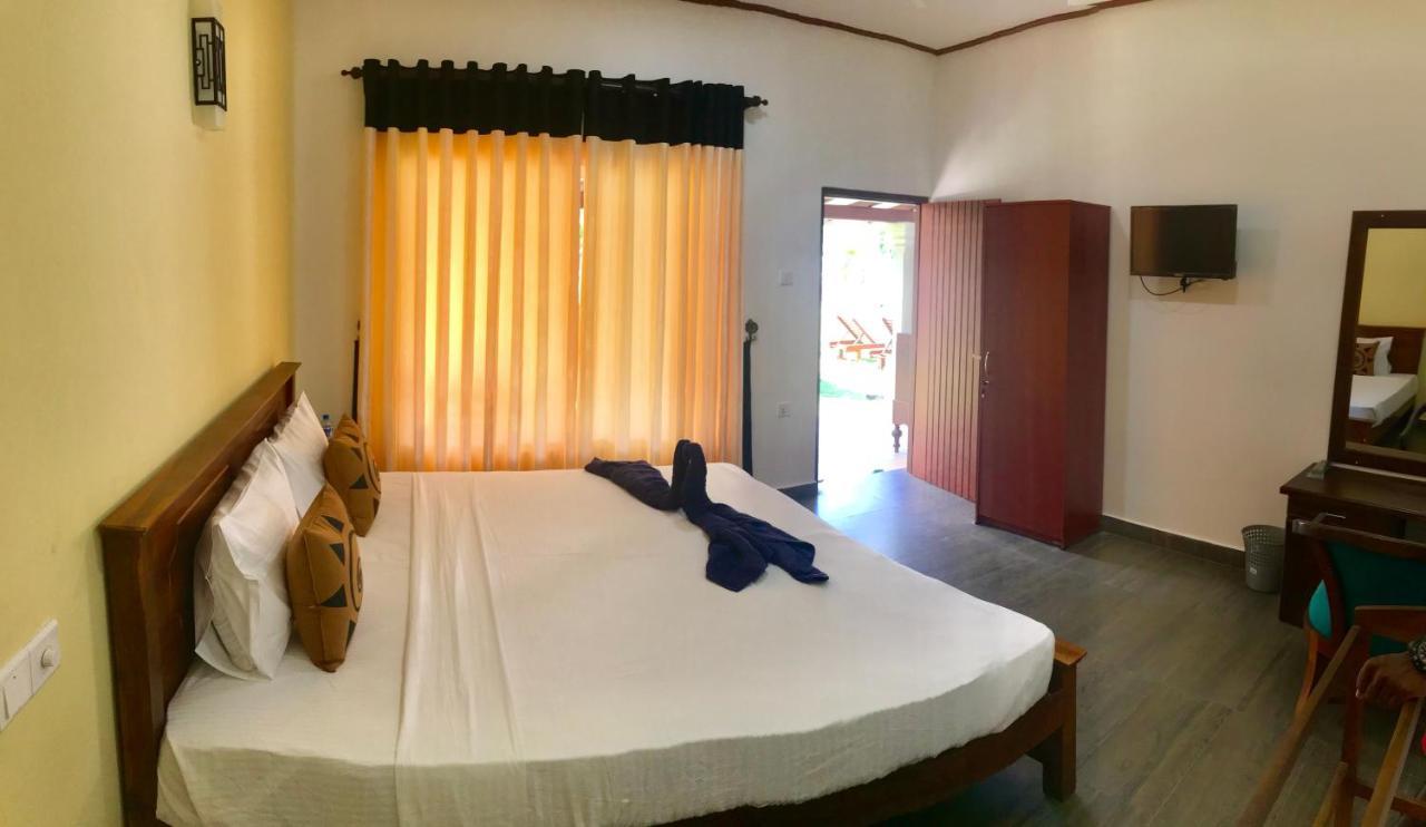 Ocean Gate Negombo Bed & Breakfast Exterior photo