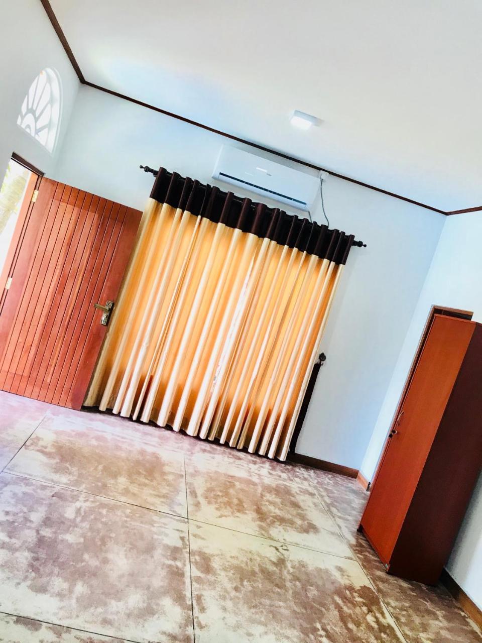 Ocean Gate Negombo Bed & Breakfast Exterior photo