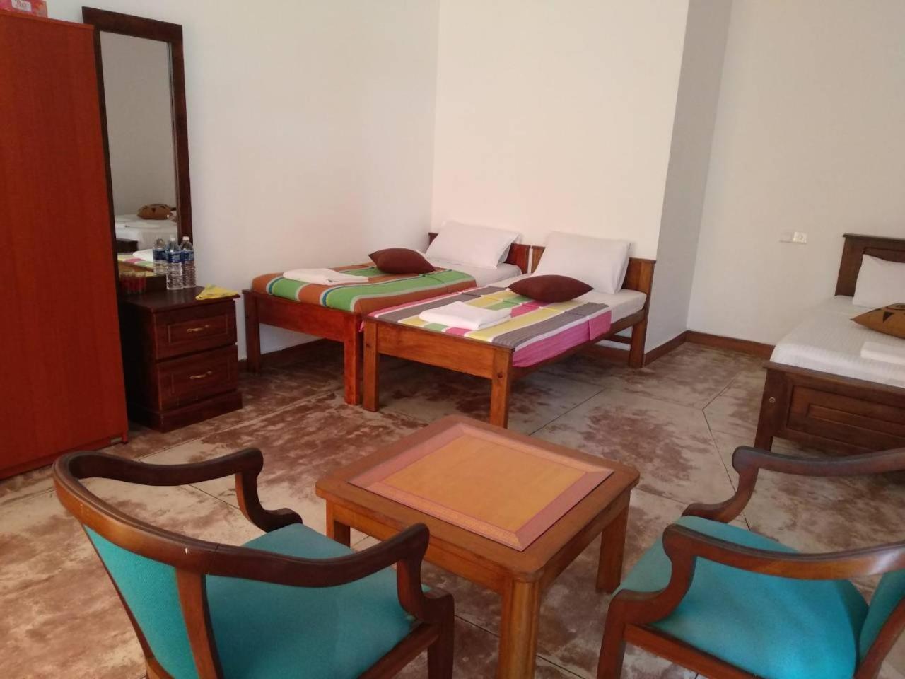 Ocean Gate Negombo Bed & Breakfast Exterior photo